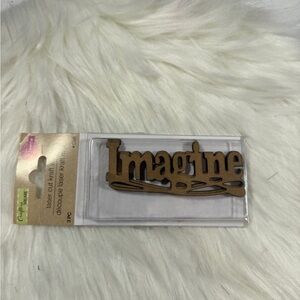 Brown 'Imagine' cutout